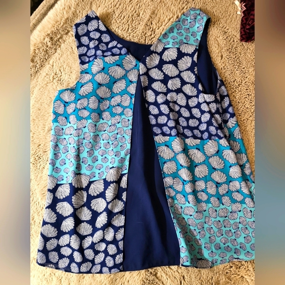 Seashell Tank Womens Size Small - Picture 4 of 4